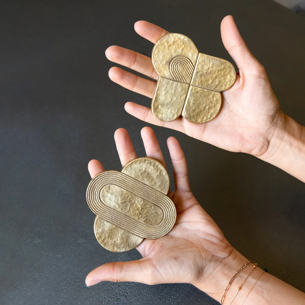Margaux Keller - Cicala - Patère bronze d'art