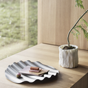 Muuto - WAVE - Plateau en acier 